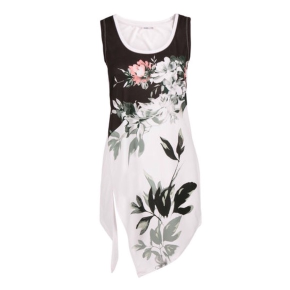 Tops - Asymmetrical Floral Tunic Blouse